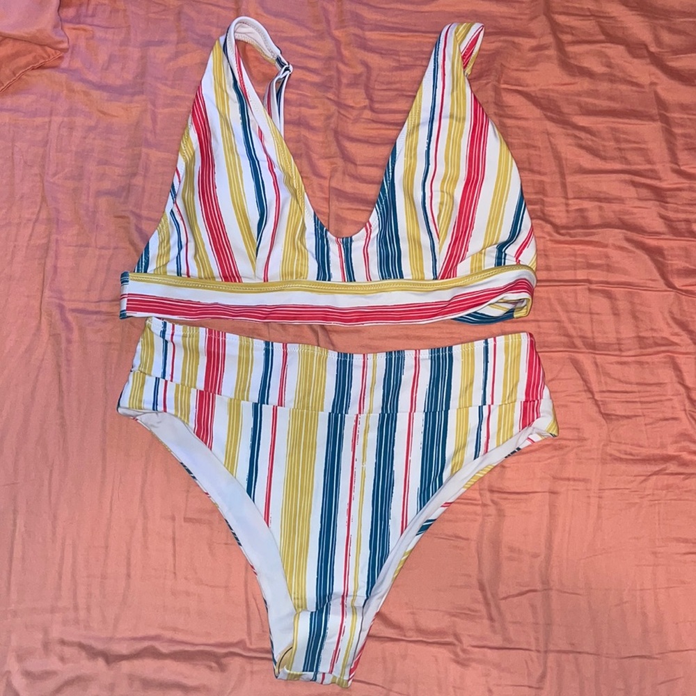 Women’s Bikini!
